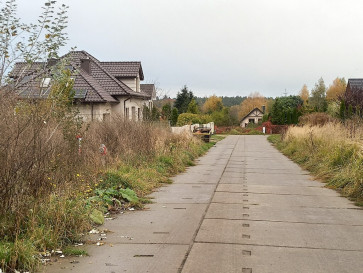 Działka Sprzedaż Dołuje