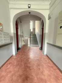 Mieszkanie Sprzedaż  Centrum
