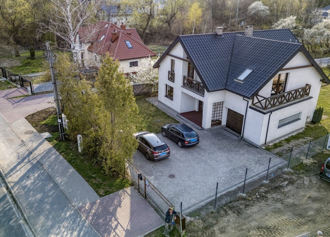 Dom Sprzedaż Łomianki Wiślana 12