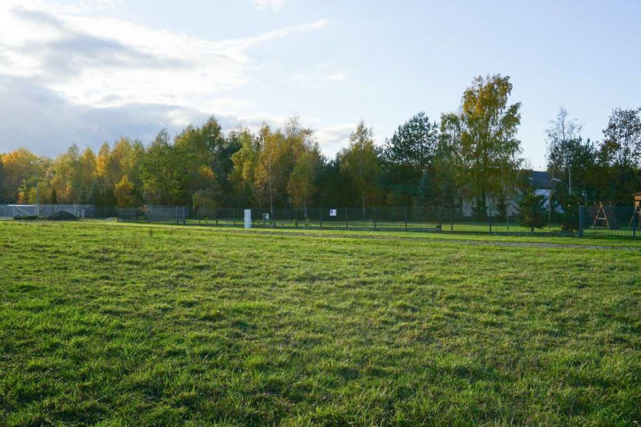 Dom Sprzedaż Marków-Towarzystwo Skierniewicka 20